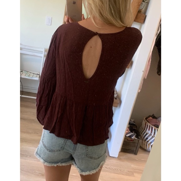 O’Neill women’s small maroon cutout long sleeve blouse - Picture 8 of 9